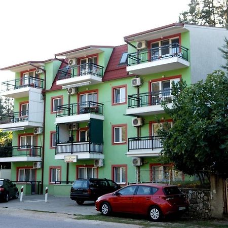 Apartments Villa Zora Dojran Экстерьер фото